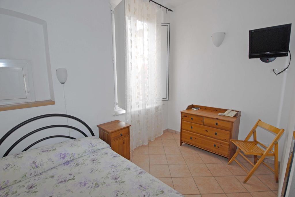 Hotel Luana فياريجيو الغرفة الصورة