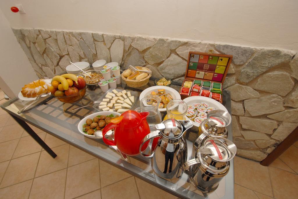 Hotel Luana فياريجيو المظهر الخارجي الصورة