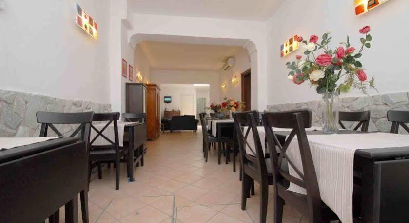 Hotel Luana فياريجيو المظهر الخارجي الصورة